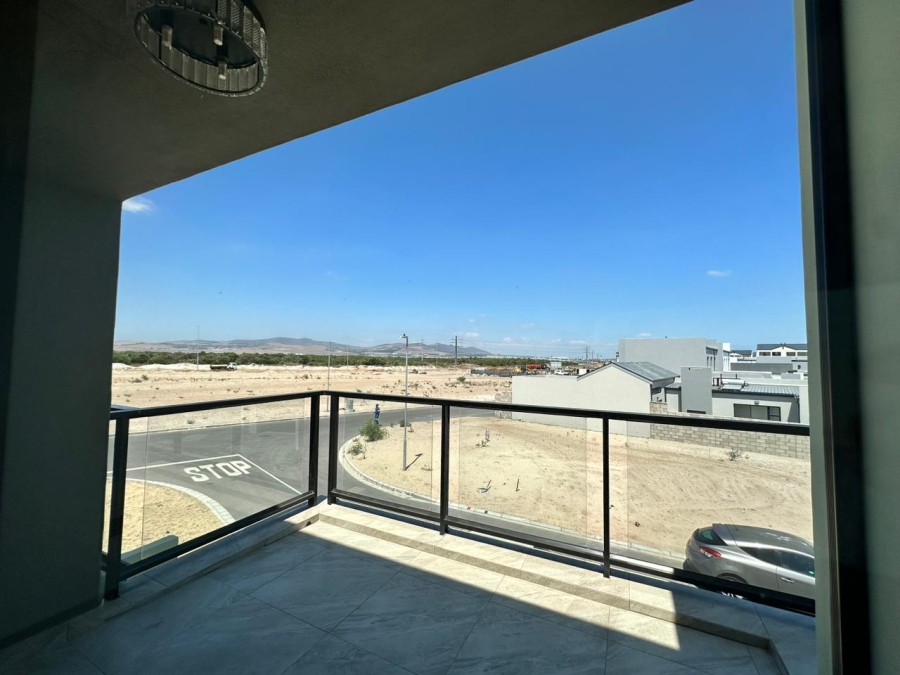4 Bedroom Property for Sale in Sandown Western Cape
